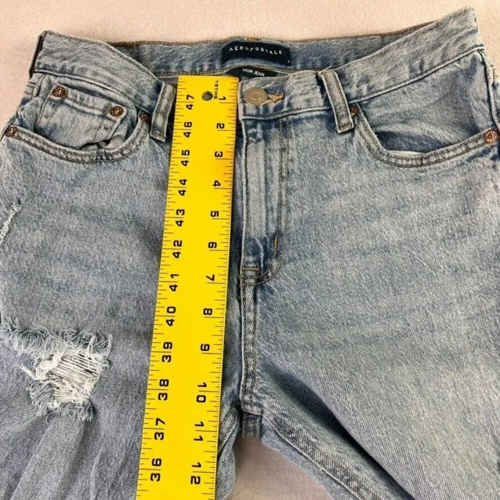 Aeropostale Mom Jean Womens  8 Reg High Rise Denim Distressed Destroyed Ripped